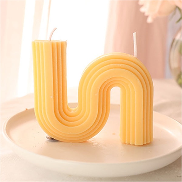 U-Shaped Geometric Scented Candle HotHomeGadgets