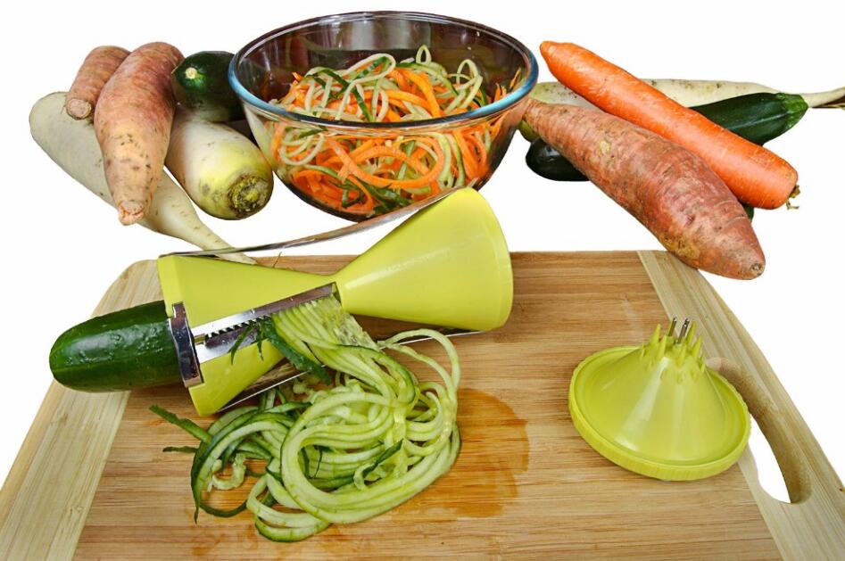 Handheld Vegetable Spiralizer HotHomeGadgets